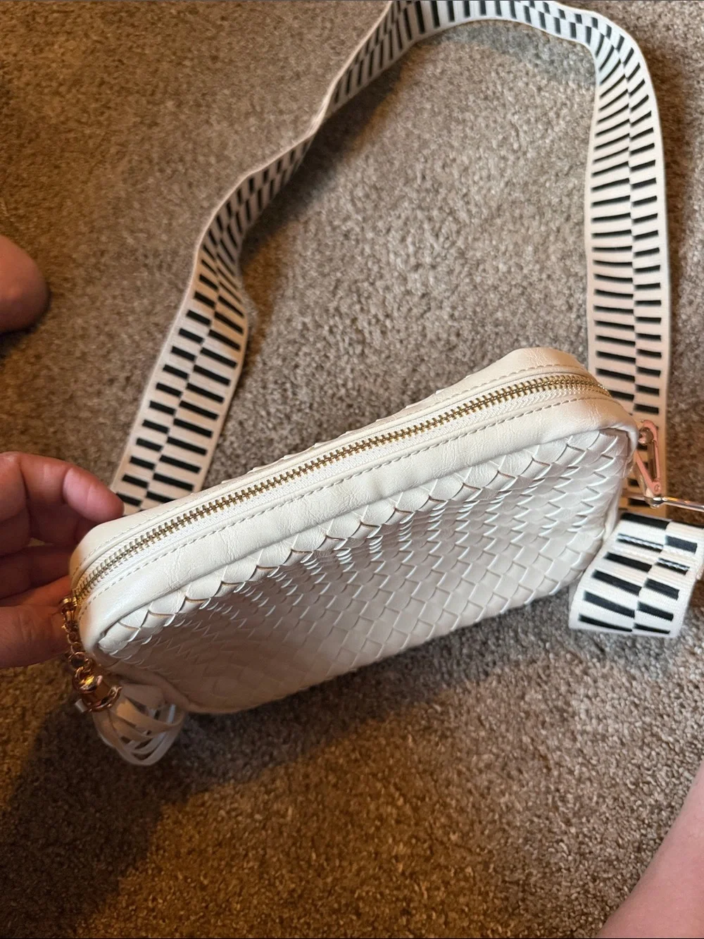P.S. Kate chic cream